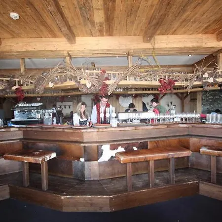 Schmittenhohe 3* 젤암제