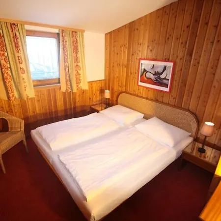 Otel Schmittenhohe 3*